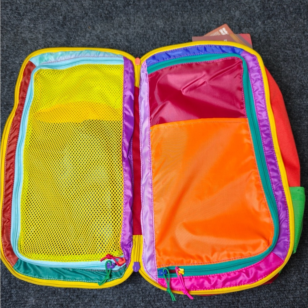 cotopaxi Allpa 20 L bright sky blue daypack with multicolor trim - Picture 3 of 3